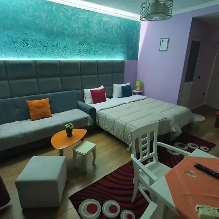 My Aparthotel *